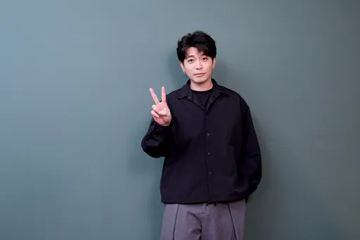 專訪｜侯彥西政治兩端角色都演過！「小粉紅」糊塗了　失業考慮當牛郎　