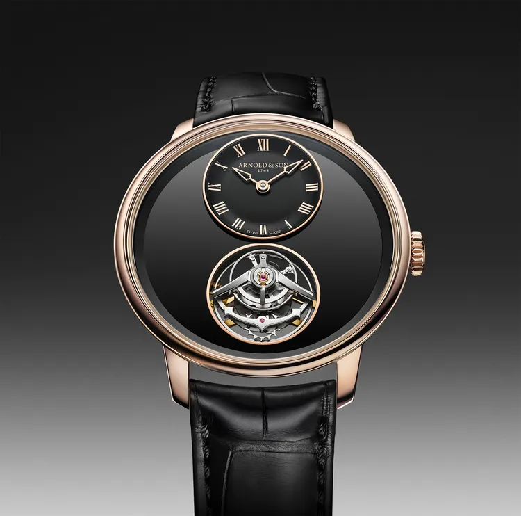 Arnold & Son Ultrathin Tourbillon縞瑪瑙超薄陀飛輪腕錶，41.5mm，18K（5N）紅金錶殼，黑色縞瑪瑙（拋光與霧面處理）錶盤，黑色短吻鱷魚皮錶帶（內襯黑色短吻鱷魚皮），A&S8300手動上鍊機械機芯，動力儲存100小時，防水深度30米，限量8只，7萬4600瑞士法郎 (約299萬元台幣)。 品牌提供