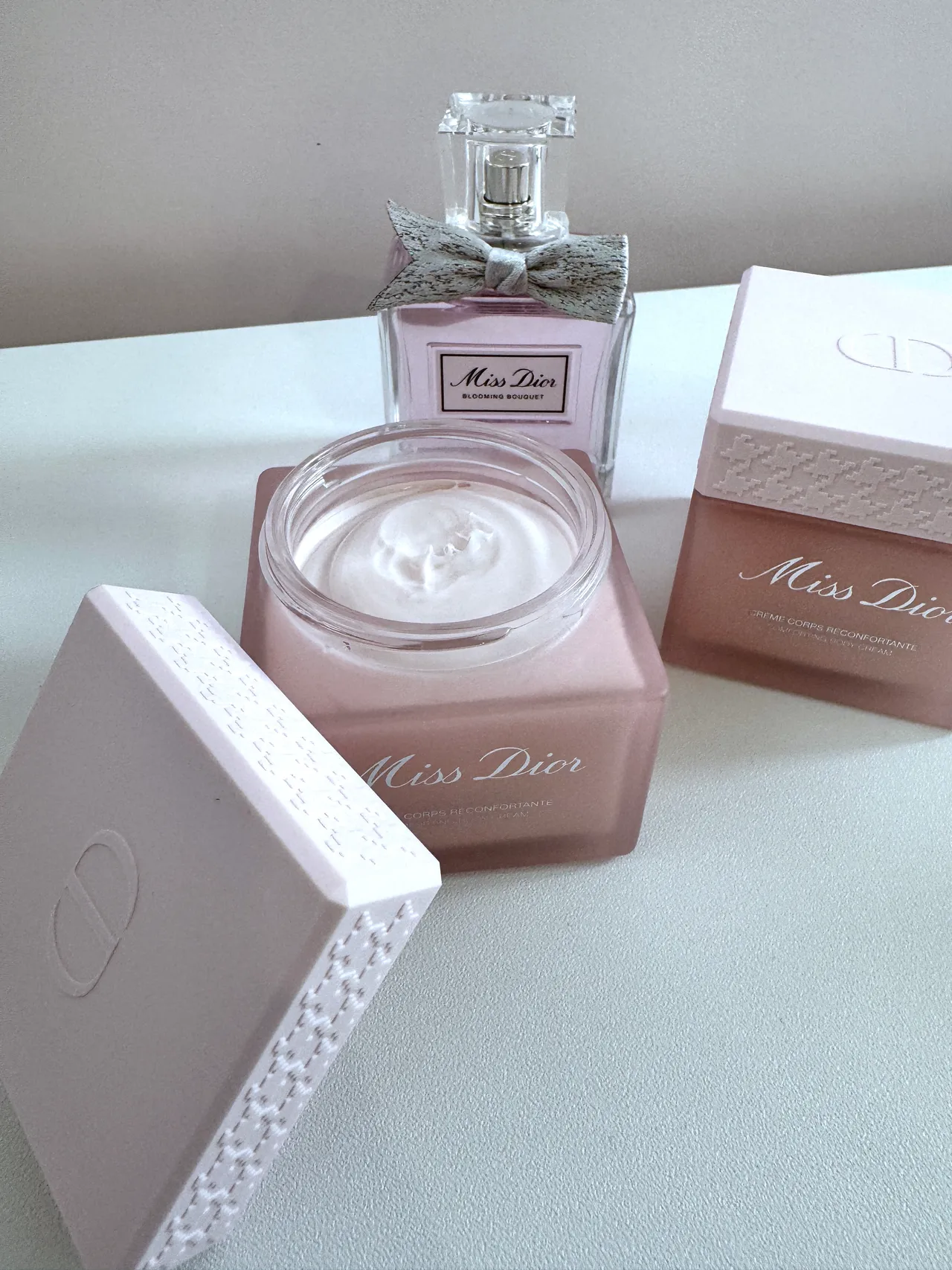 MISS DIOR花漾迪奧保濕身體霜，150ml／3850元。張家玲攝