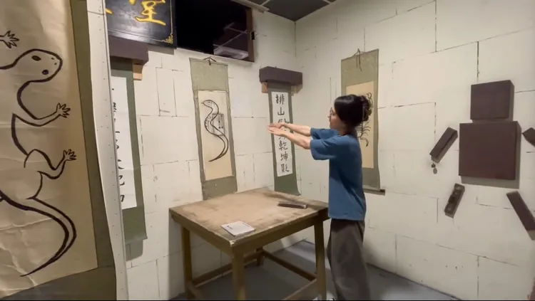 中市府稽查密室逃脫店。市府提供