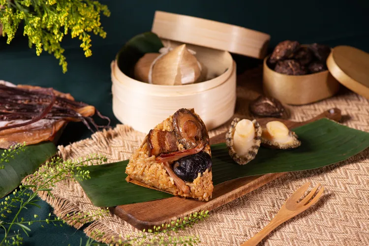 林口亞昕福朋喜來登聚味臻品鮑魚粽。業者提供