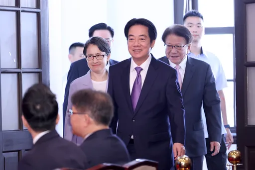 執政兩週年談話｜挺過中國飛彈威脅30年！賴清德：台灣民主不可逆