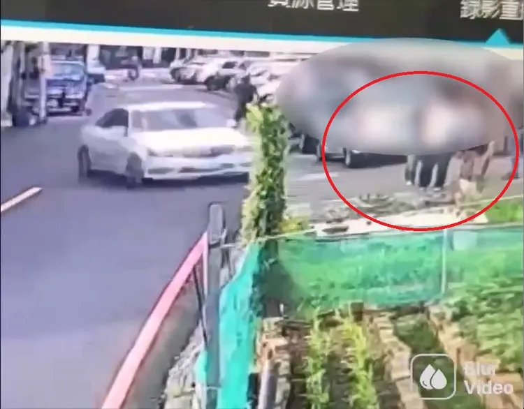 蔡女的黃姓前男友等人，遭蔡女開車撞傷。民眾提供