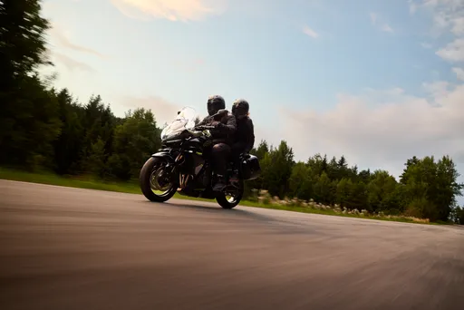 英倫三缸運動旅跑再進化　Triumph Tiger Sport 800登台