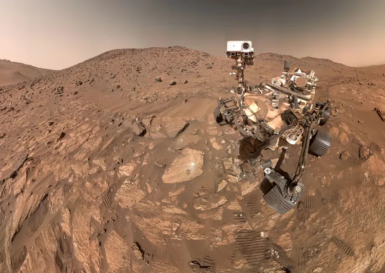 在火星上的探測車毅力號。翻攝NASA