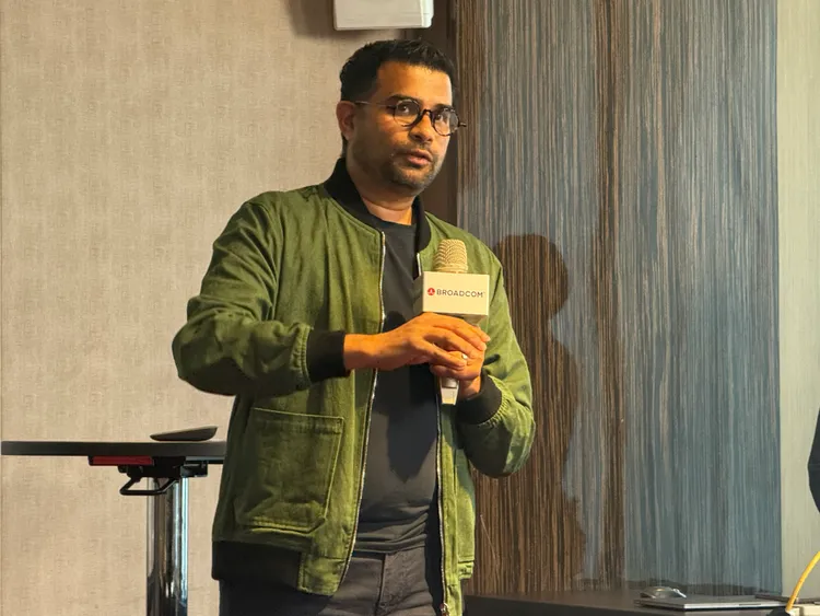 博通（Broadcom）無線與寬帶通訊部門行銷副總裁Vijay Nagarajan。呂承哲攝
