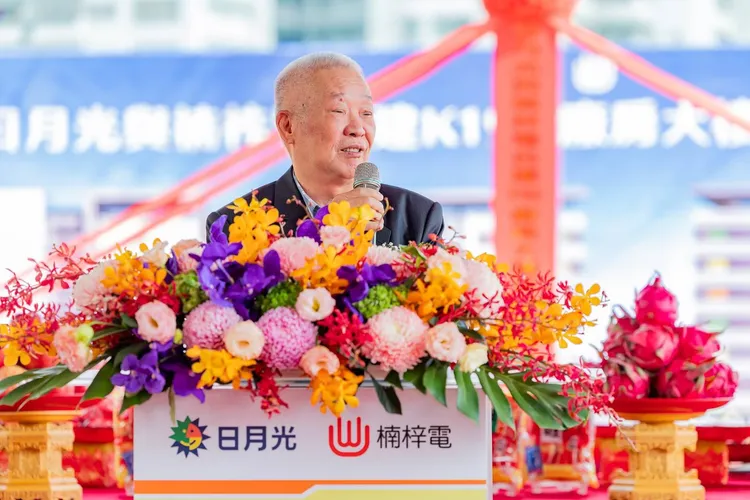 楠梓電子 徐漢忠 董事長。日月光提供