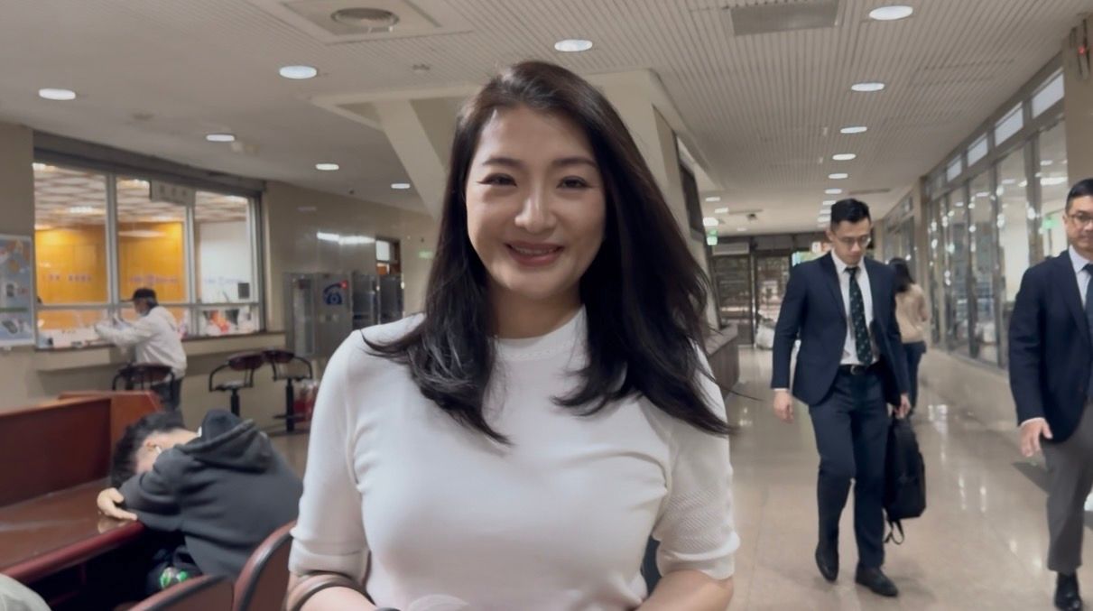 宏泰掌門人妻又有事 疑夫偷吃跟蹤女員工、裝監視器!被起訴這罪名2次