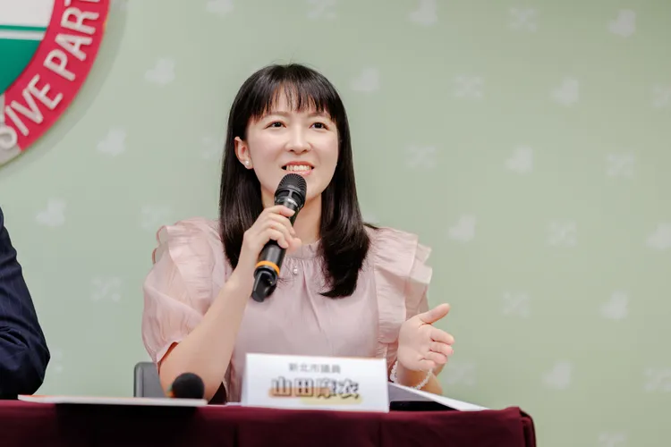 新北市議員山田摩衣呼籲獎萬安與李四川好好面對台北市的鼠患問題，切勿禍延新北。民進黨提供