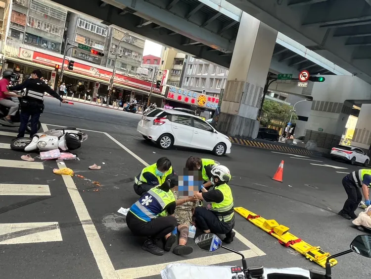 車禍現場。翻攝畫面
