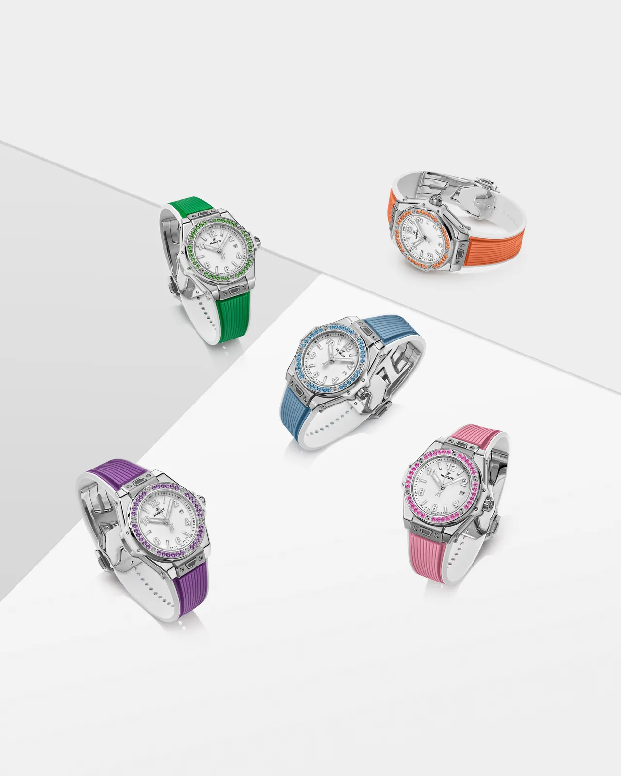 Hublot Big Bang One Click 33毫米
Joyful 悅彩特調系列，為女性帶來全新高球時尚。品牌提供