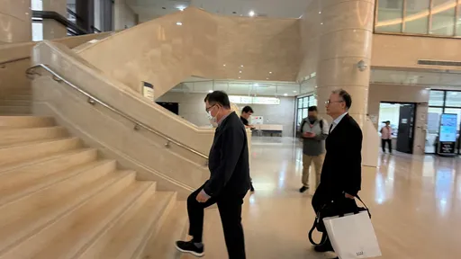 鄭文燦案開庭！證人交互詰問　廖力廷曾自爆「記憶混淆」今無故缺席