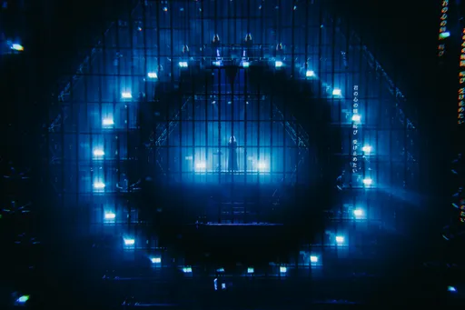 唱紅《我推的孩子》歌曲！億級Rokudenashi登台加碼隱藏版神曲