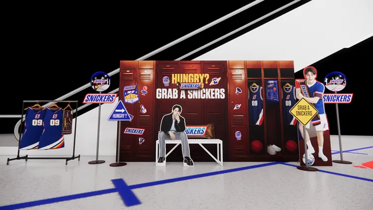 SNICKERS® 「能量補給站」快閃活動現場設有近距離感受代言人運動能量的「SNICKERS® 廣告情境區」。業者提供