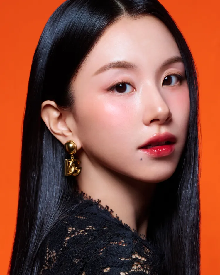 DOLCE&GABBANA冰透果汁水唇釉#04石榴果凍。品牌提供