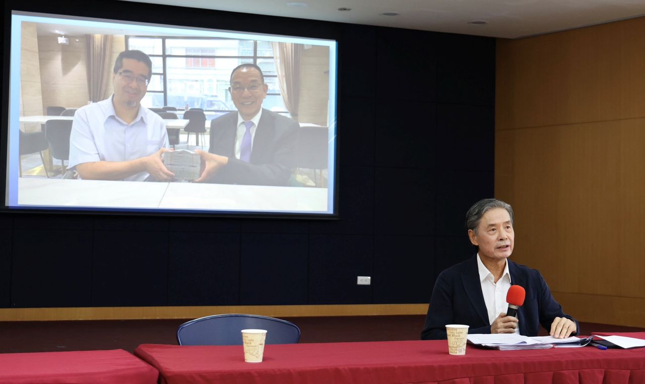 金溥聰記者會「2場景令我噁心」 他狂轟:別再丟人現眼