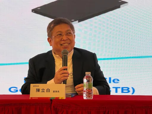 威剛4月營收再創高！庫存衝破400億　陳立白：記憶體2027續供不應求