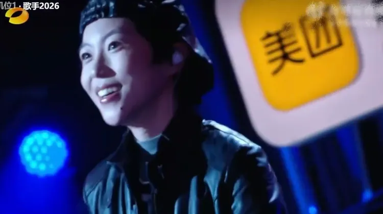 竇靖童昨演唱《Don't Break My Heart》，獲得第四名。翻攝微博