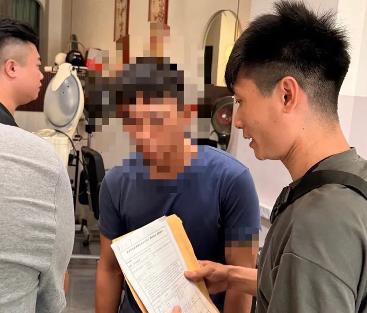 黃家兄弟檔曾因販毒判刑，出獄後仍重操舊業，再被警方逮到送辦。警方提供