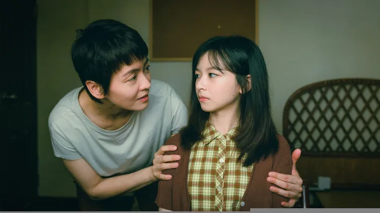 全球首部伊藤潤二原創改編影集《聰明鎮（第1-2集）》邀來香港演員梁詠琪以及陳姸霏領銜。台北電影節提供