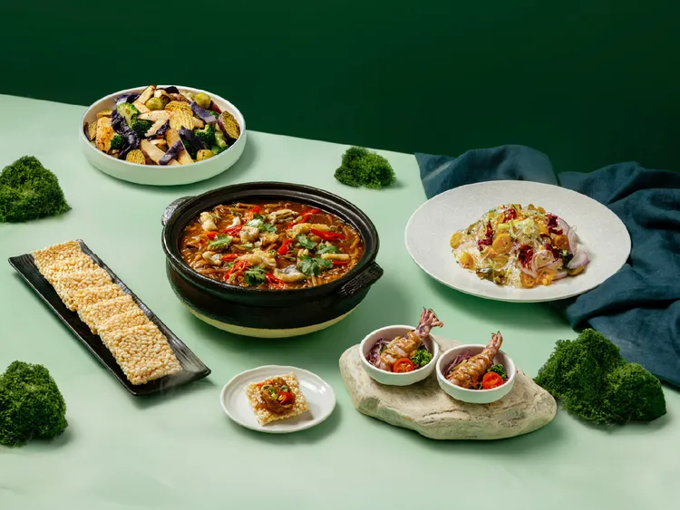 煙波國際觀光集團宜蘭區推出在地限定料理「在地寶食」，呈現蘭陽風味的細膩層次。煙波國際觀光集團提供