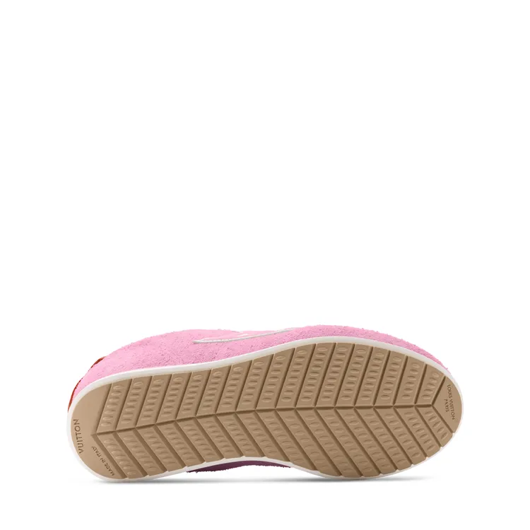 Louis Vuitton x j-hope LV Buttersoft運動鞋，6萬1000元。品牌提供
