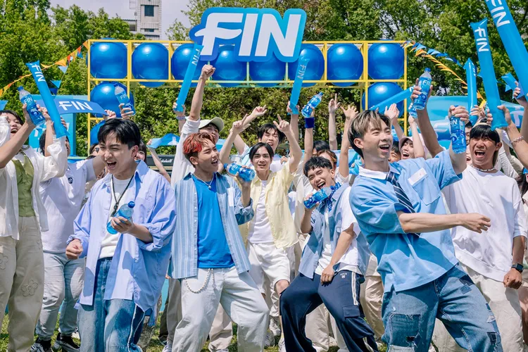 理想混蛋拍攝FIN全新形象廣告並獻聲廣告配唱。業者提供