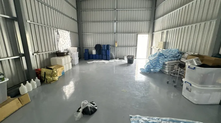 鐵皮工廠。翻攝畫面
