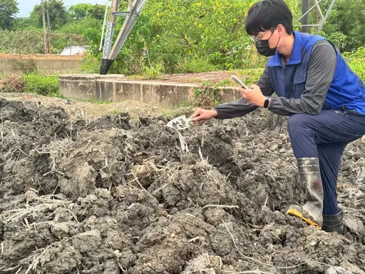 1,300餘公噸廢棄物任意棄置汙染旗山農地！里港鄉代曾聰諭等3人遭起訴