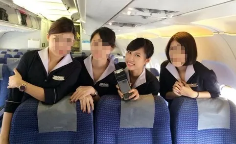 黃敬雅曾任復興航空空服員。翻攝畫面