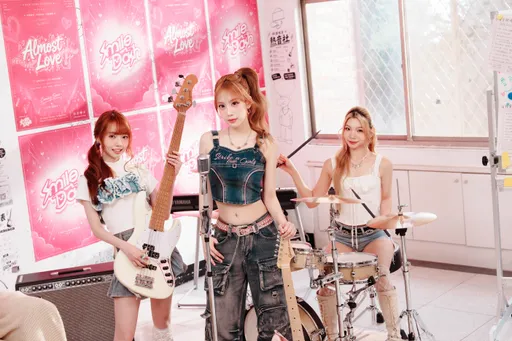 正妹女團才出道成員大洗牌　同框金曲樂團最萌身高差曝光