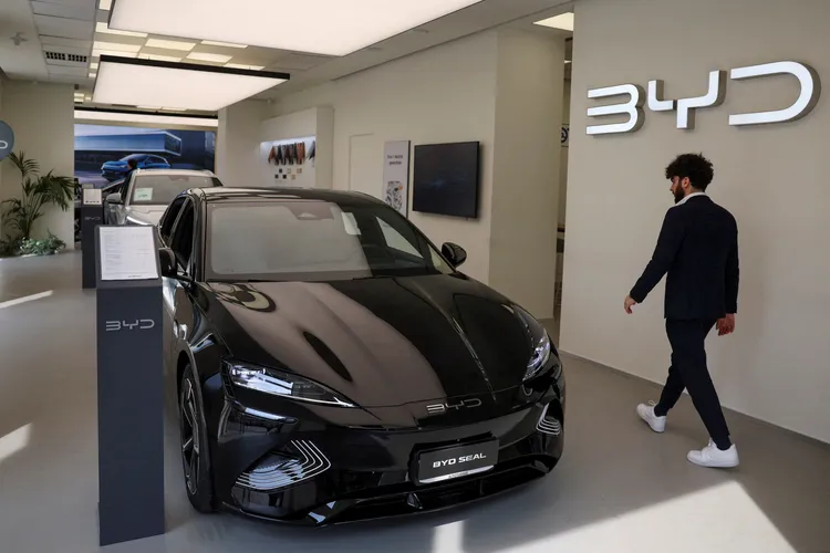 中國車廠比亞迪在墨西哥已開始生產並銷售車輛。路透社