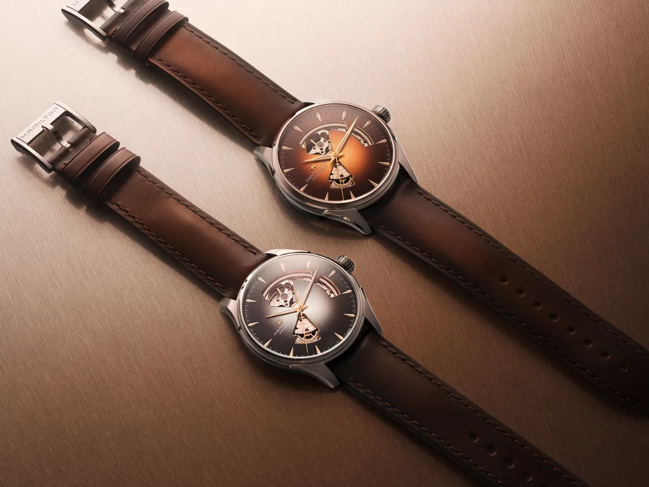 漢米爾頓（Hamilton）爵士系列Jazzmaster Open Heart腕錶推出浪漫的煙燻面盤新作。品牌提供
