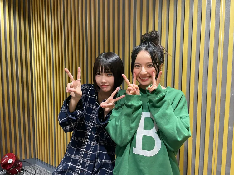 ano（左）檯面上說討厭Becky，私下兩人關係不錯，Becky曾上她主持的電台節目。翻攝ano_ann0 X