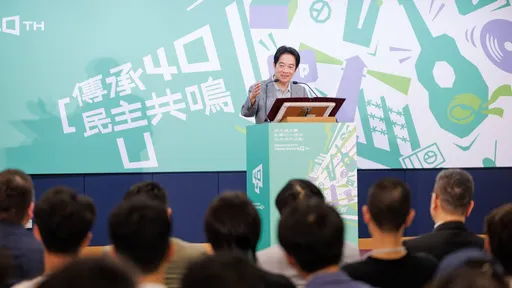 總統請回答「中華人民共和國是外國嗎？」　國民黨喊話同屬一中