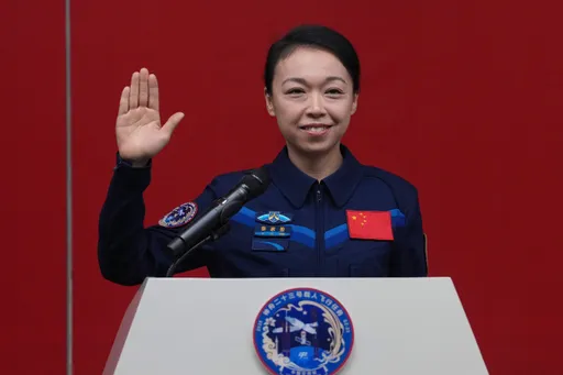 中國發射神舟23號　首名香港女太空人將升空