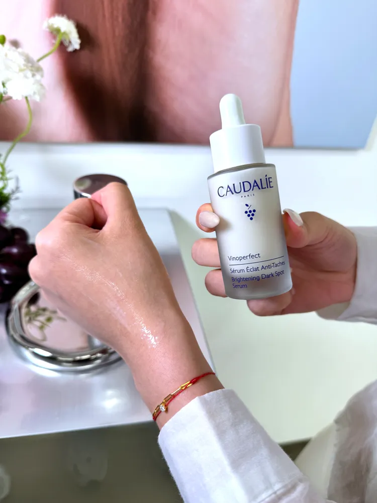Caudalie葡萄蔓極緻亮白精華液。張家玲攝