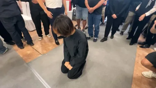 台南甜心女警告別式！肇事女大生靈前跪拜　家屬轉身拒答禮