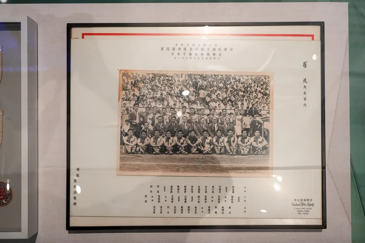 中華民國足球代表隊拿下1958年東京亞運足球冠軍。田欣雲攝