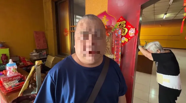 賴婦先生不敢相信倒個垃圾就喪命，希望檢警查明真相，不要讓人白死。民眾提供