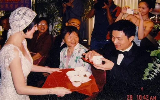 小S歸寧宴 「大S躲角落一舉動」滿是愛！她喊：姐 我非常想妳
