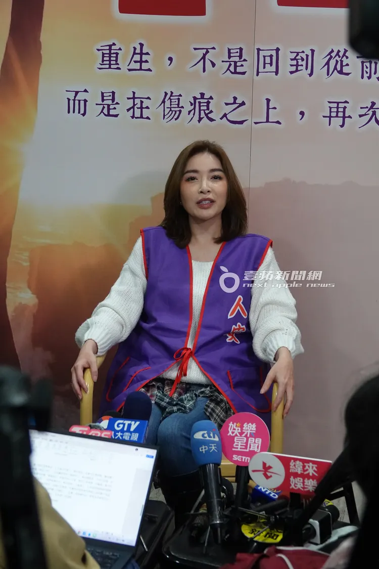 許維恩大病初癒出席公益活動，看上去狀態良好。特勤中心攝