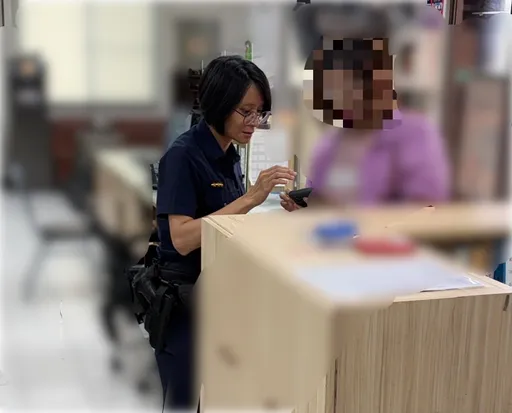 實名認證沒過要罰9萬？62歲女嚇壞　南警戳破假黑貓詐術