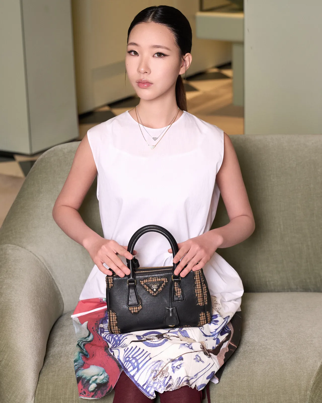 Elly今日出席PRADA新品預覽活動。