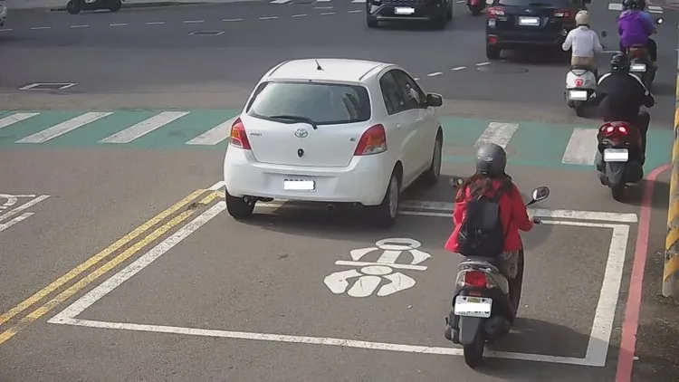 車牌辨識系統稽查。新竹市府提供