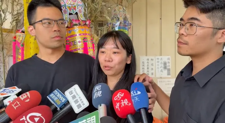 鄭女家屬仍難掩激動，說「她只是來做她該做的事」。讀者提供