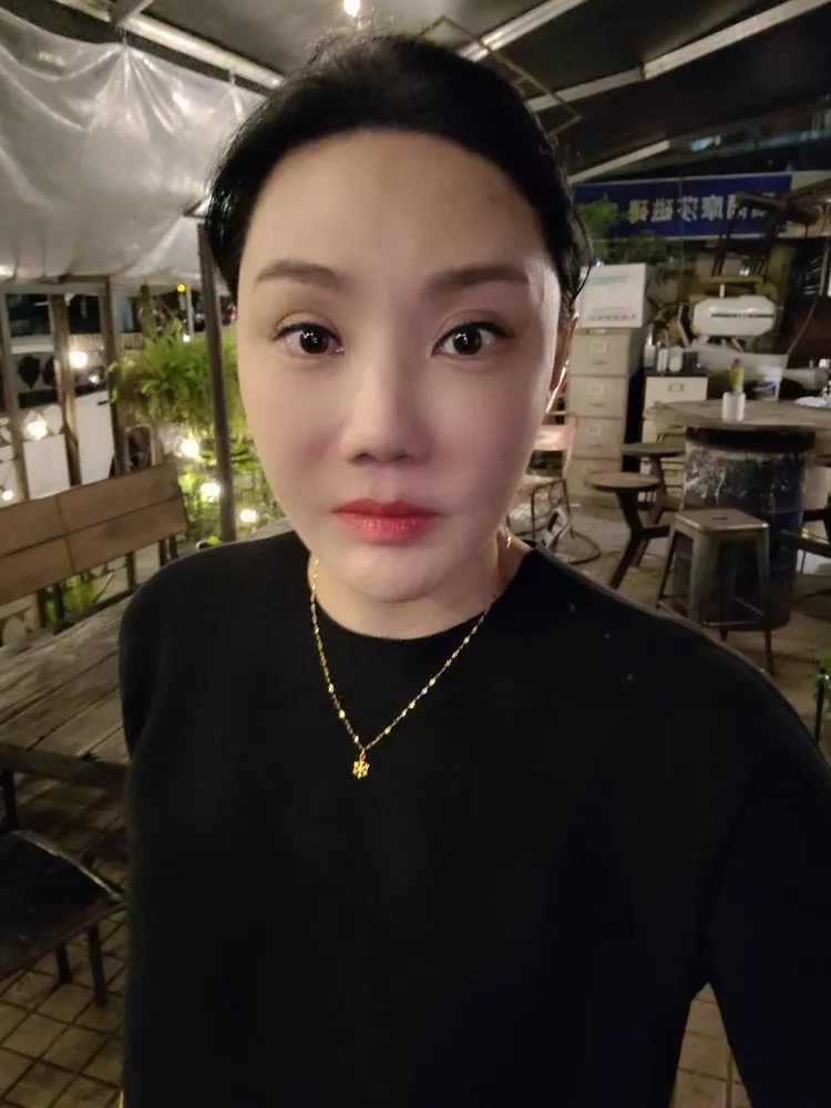 命理師沈嶸。沈嶸提供