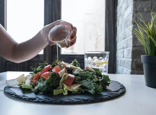 吃素食驚見「史上最高血糖」　醫曝菜單地雷：反而更胖
