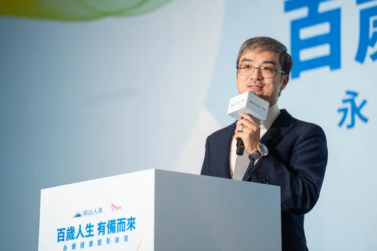 千億集團總裁尹衍樑對獨子尹崇堯寄予厚望，尹崇堯接任南山人壽董事長時才39歲，是金融業最年輕的董座。南山人壽提供
