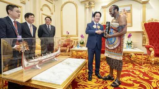 網傳台灣金援史國與引進移工　外交部：錯假訊息將蒐證究責